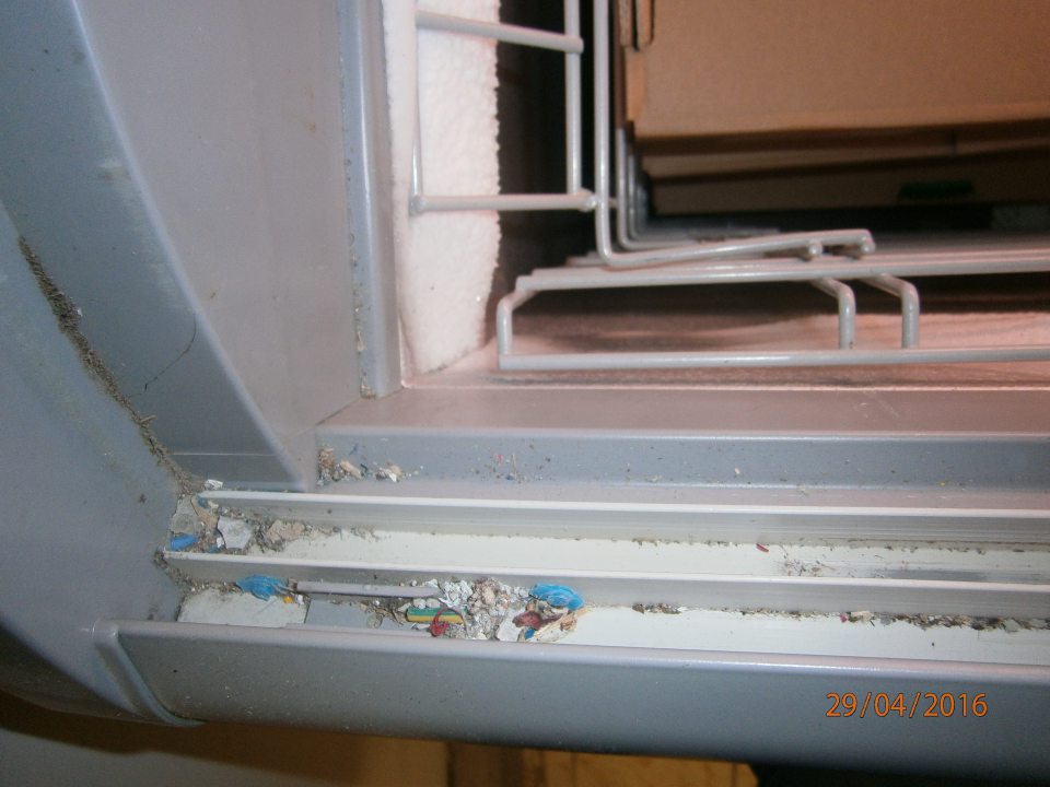 Znečistené chladiace zariadenie v prevádzke.