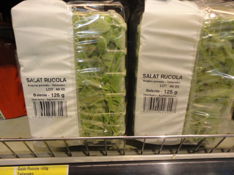 Predaj balenej zeleniny neoznačenej povinným údajom, neuvedená adresa PPP.