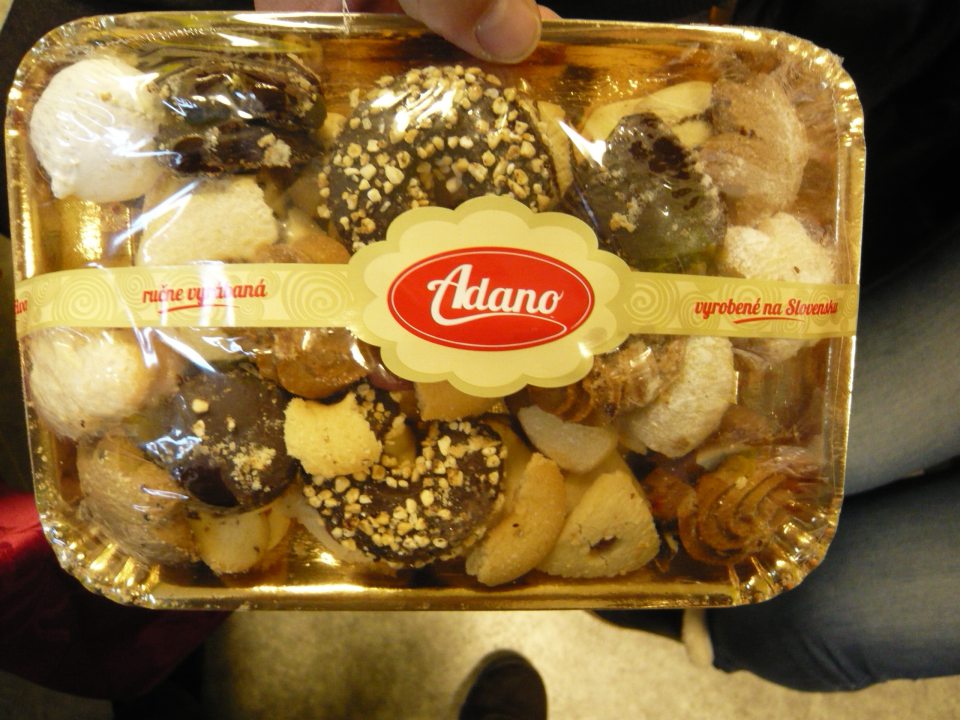 Chýbajúce akékoľvek údaje o výrobku.