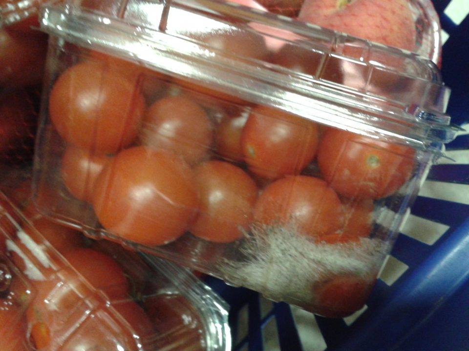 Predaj potraviny nevhodnej na ľudskú spotrebu.