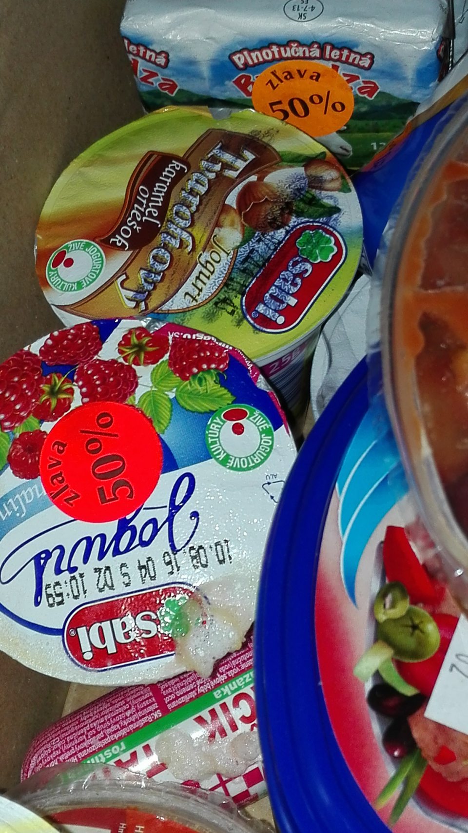 V prevádzke hromadenie potravinárskeho odpadu v chladiacom zariadení.