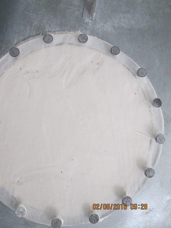 V skladovacích priestoroch na múku zistený výskyt škodcov. 