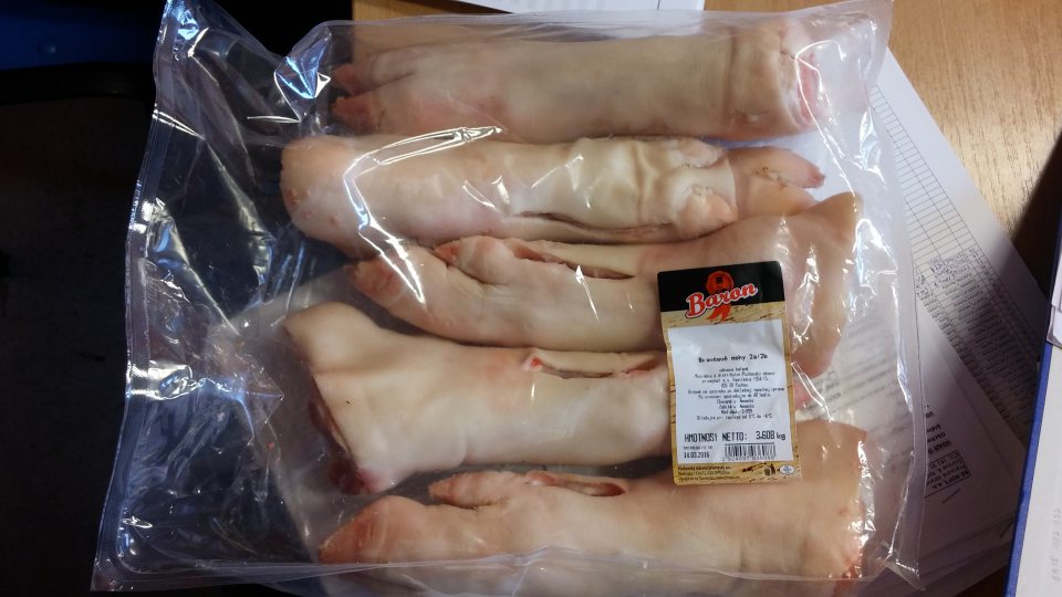 Predaj výrobkov s nevyhovujúcim označením.