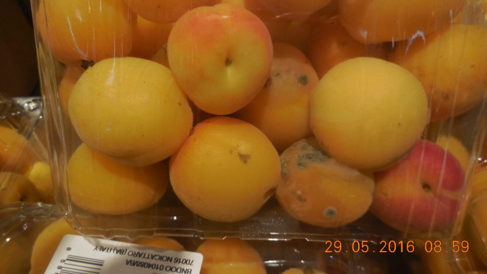 Predaj ovocia nevhodného na ľudskú spotrebu.