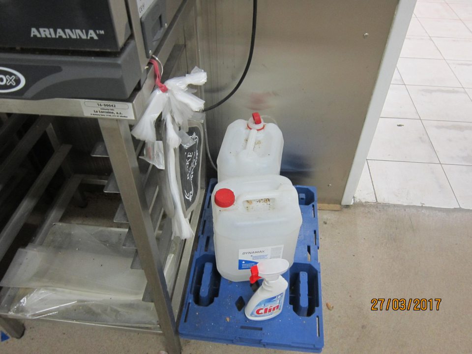 Znečistené priestor dopeku.