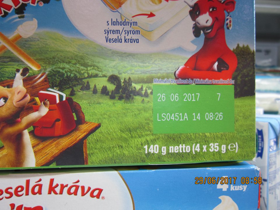 Predaj mliečneho výrobku po uplynutí dátumu minimálnej trvanlivosti.