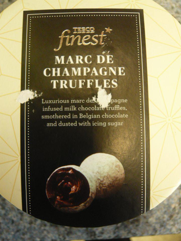 Na potravinárskom výrobku chýbajú údaje v štátnom jazyku.