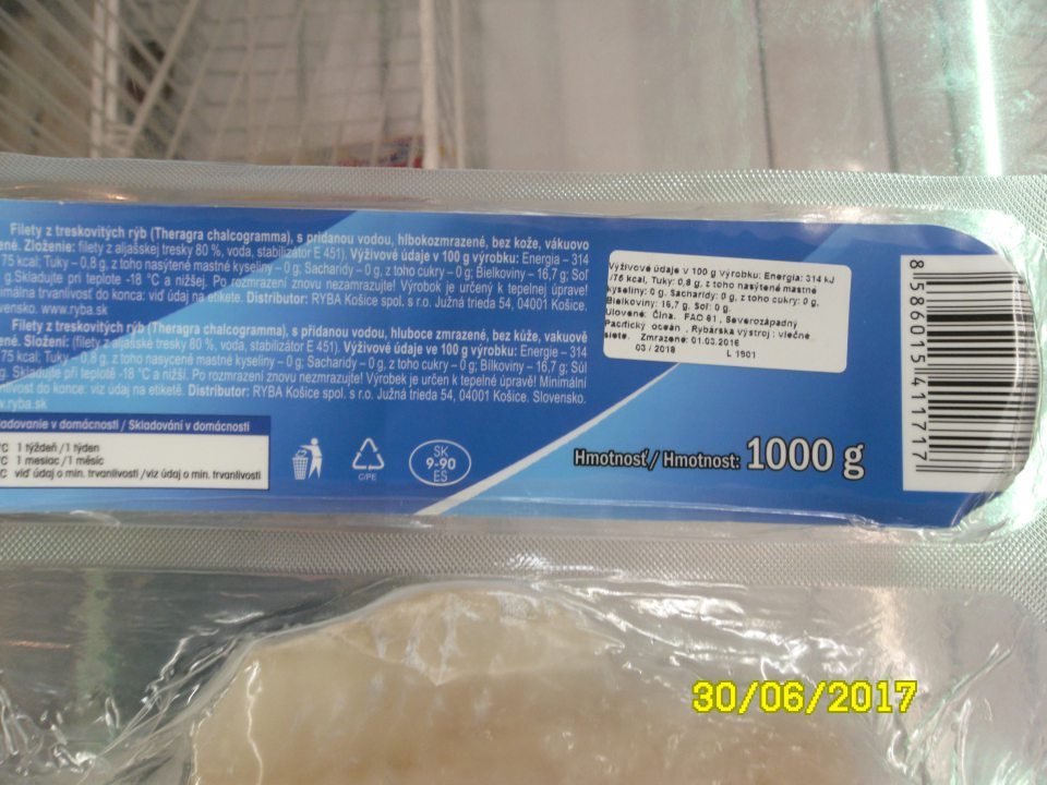 Predaj hlbokozmrazených výrobkov s porušeným vákuovým balením.