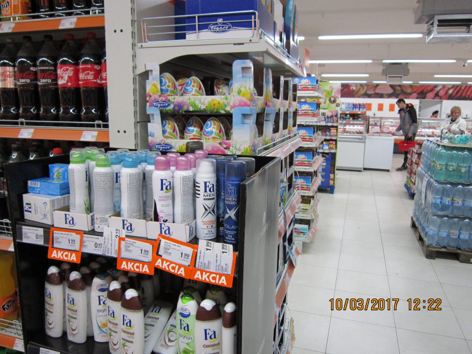 Nezlučiteľný spoločný predaj drogérie a potravín.