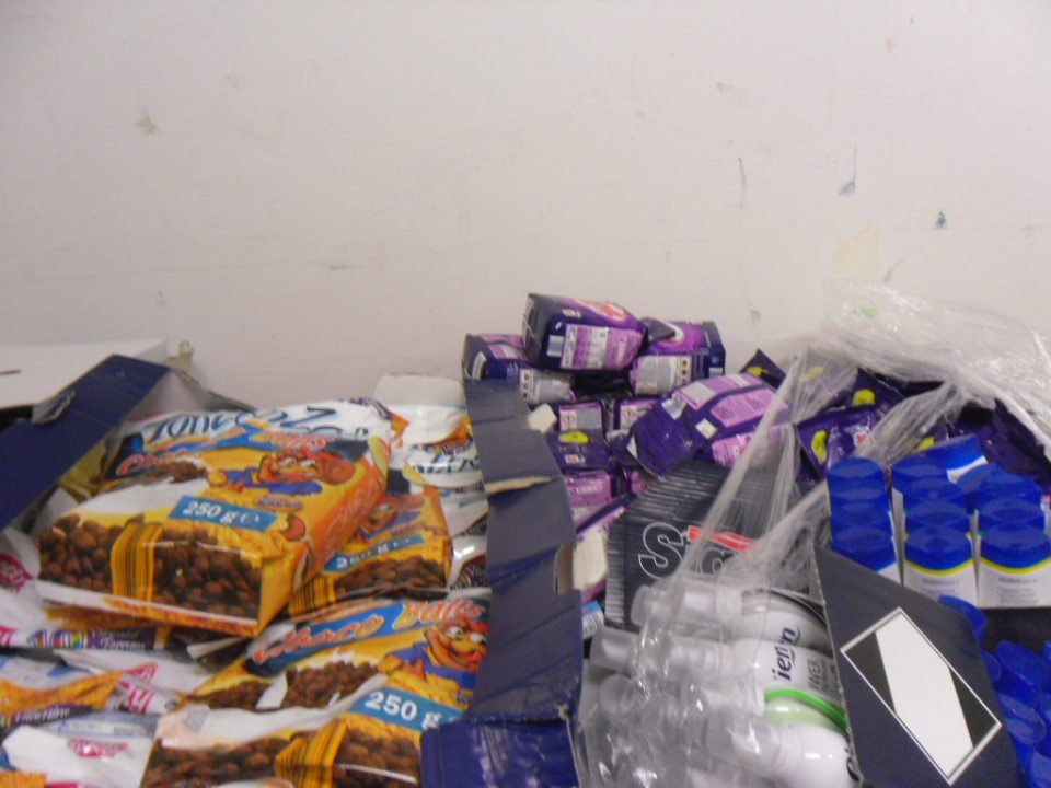 uloženie nezlučiteľných druhov tovaru v sklade