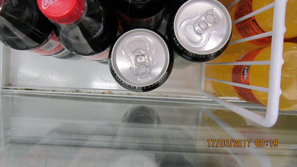 V prevádzke znečistené chladiace zariadenie.