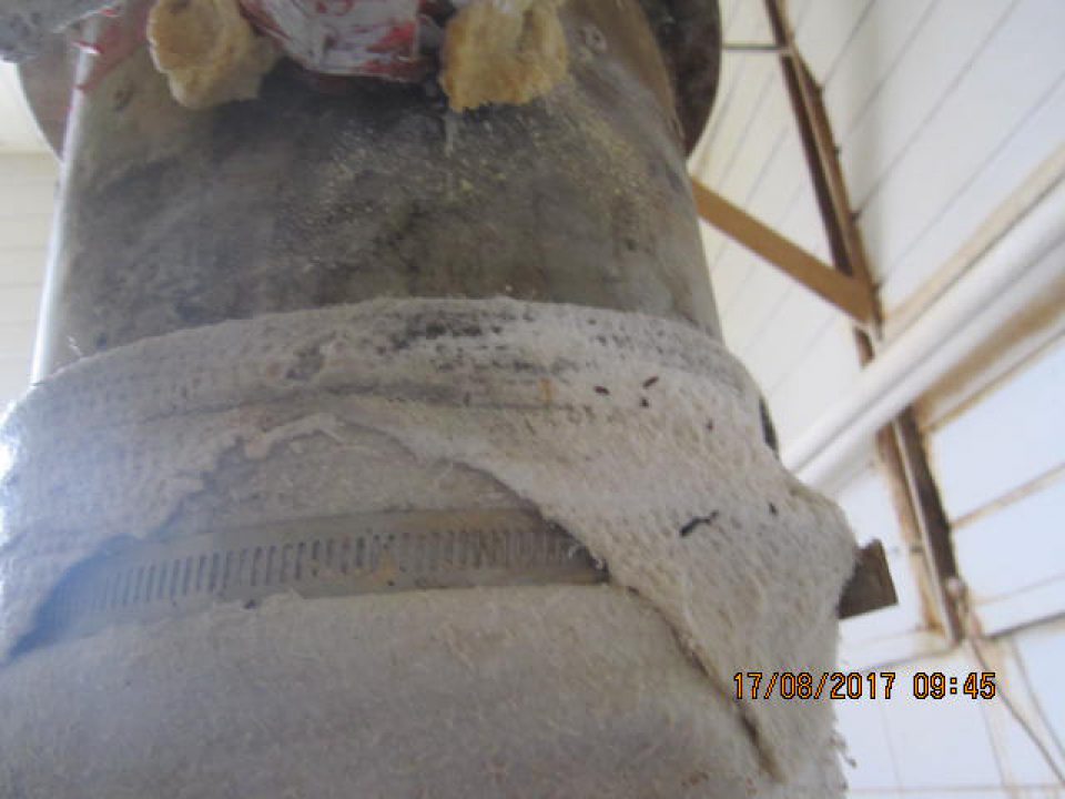 V rukáve násypného zariadenia výskyt škodcov.