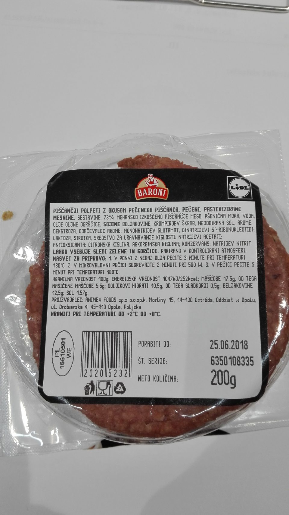 Výrobok neoznačený v slovenskom jazyku.