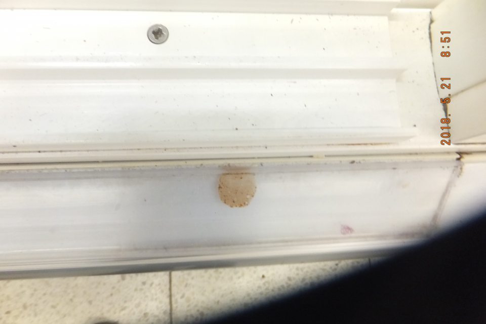 Znečistené chladiace zariadenie.