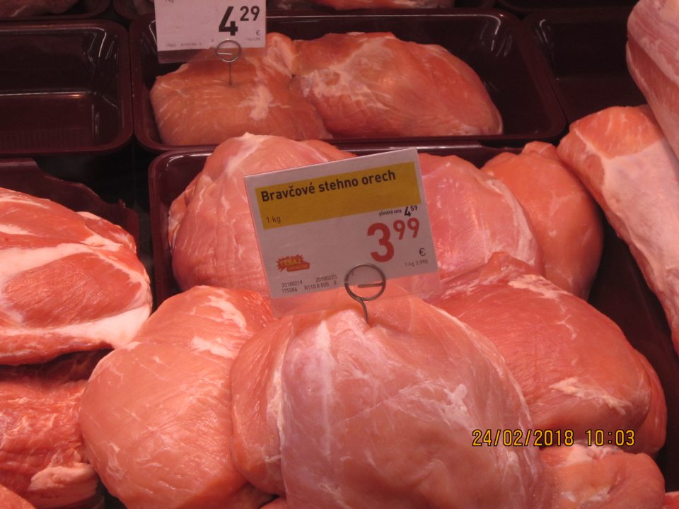  Cenovky vpichované do mäsa .