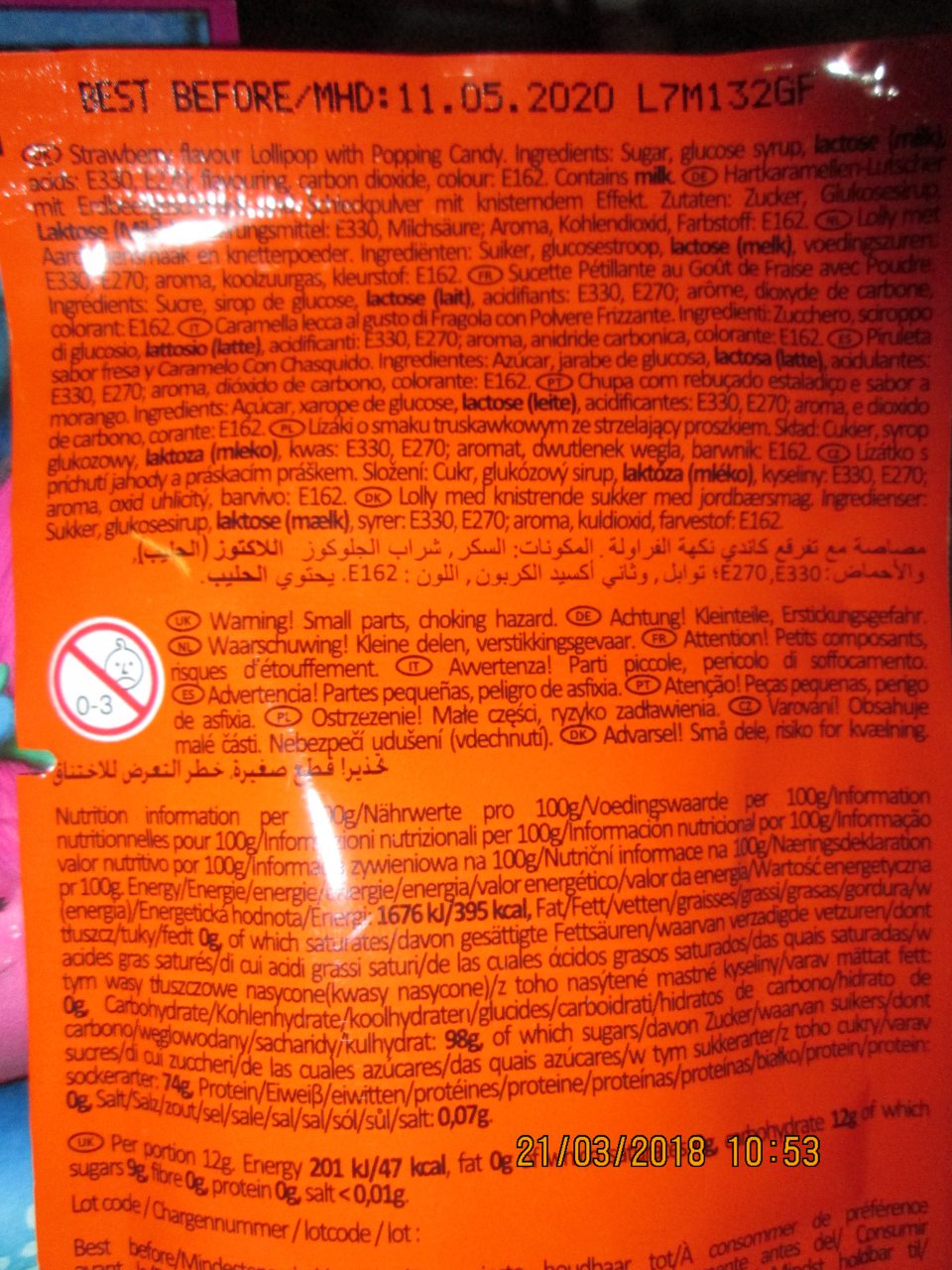 DESPICABLE ME MIMION MADE Lízátko s príchutí jahody a práskácím práškem 12 g neoznačené v štátnom jazyku.