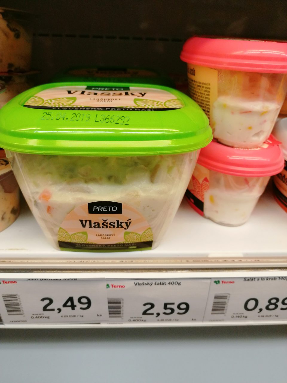 Výrobok ponúkaný na predaj po uplynutí dátumu spotreby.