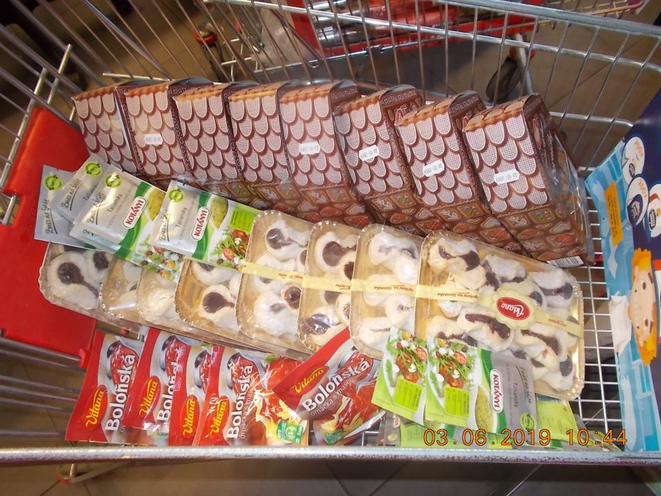 4 druhy tovaru po uplynutí dátumu minimálnej trvanlivosti.