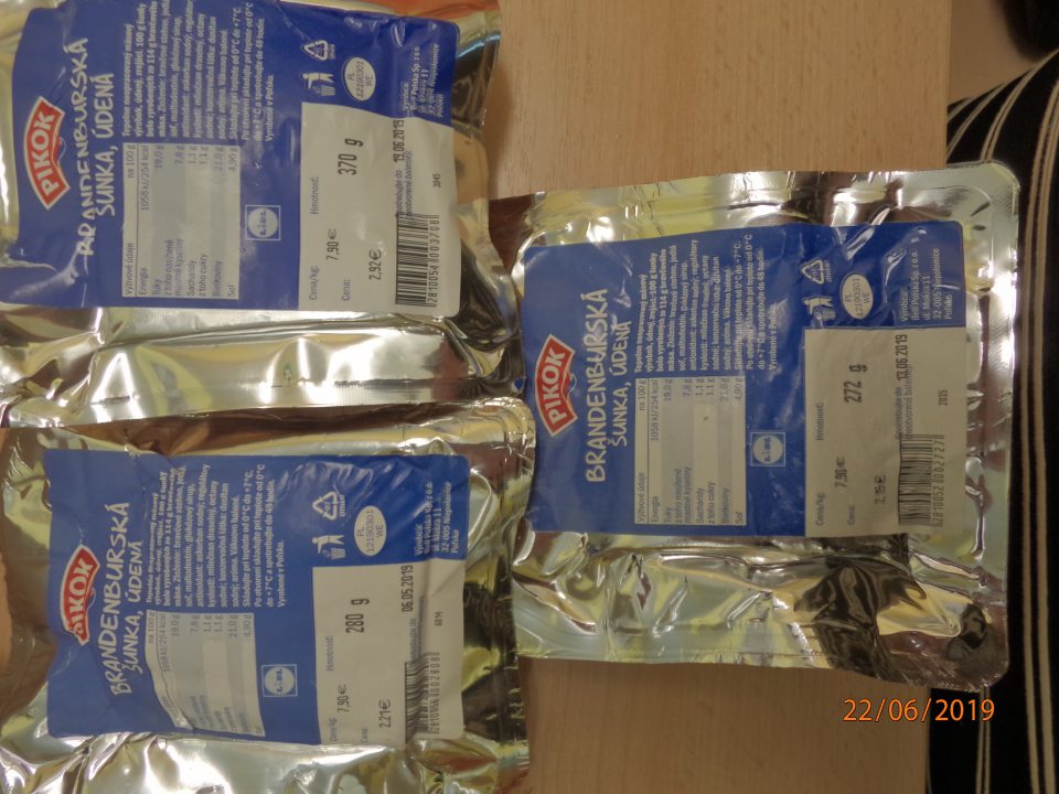 Predaj potravín po uplynutí dátumu spotreby.