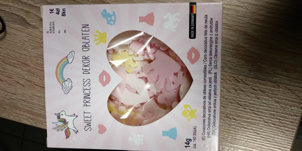 Nesprávne označená potravina, neuvedenie v názve, že obsahuje sladidlá