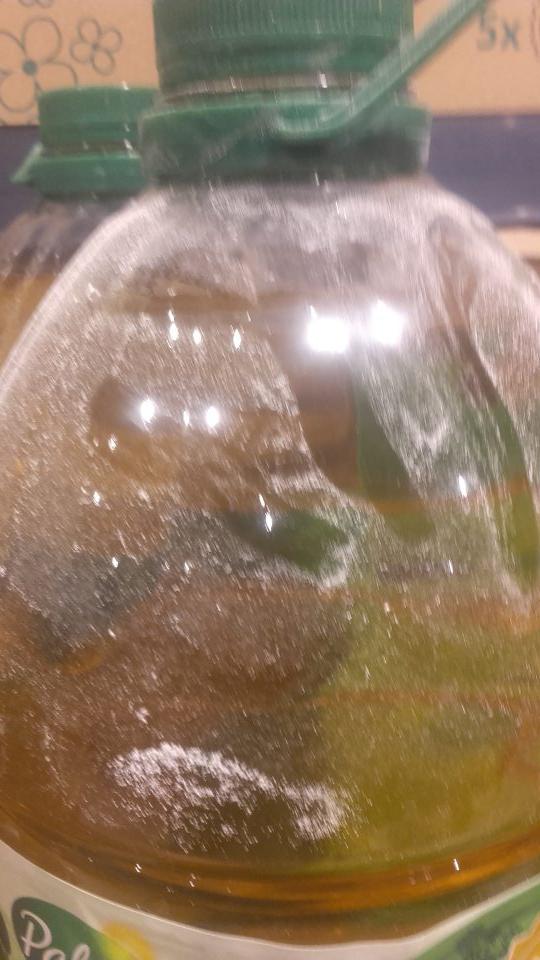 predajné priestory a povrch potravín znečistené prachom zo stavebných prác