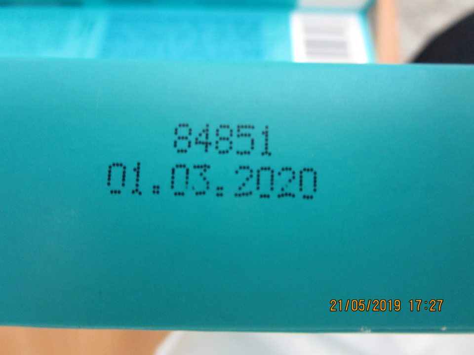 výrobok Chocco Piruetti - cigar Fourés au créme de noisette v celkovom množstve 1,28 m.j. a v celkovej cene 21,60 € chýbalo označenie v kodifikovanej podobe štátneho jazyka ( iba v maďarskom a anglickom ), výrobná dávka 84851, dmt: 01.03.2020