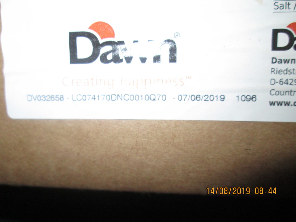 Spoločné uskladnenie surovín po dátume minimálnej trvanlivosti s vyhovujúcimi surovinami. 