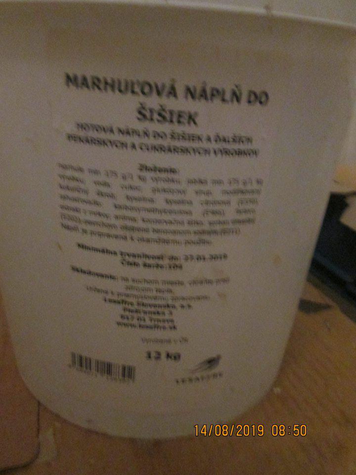 Spoločné uskladnenie surovín po dátume minimálnej trvanlivosti s vyhovujúcimi surovinami. 