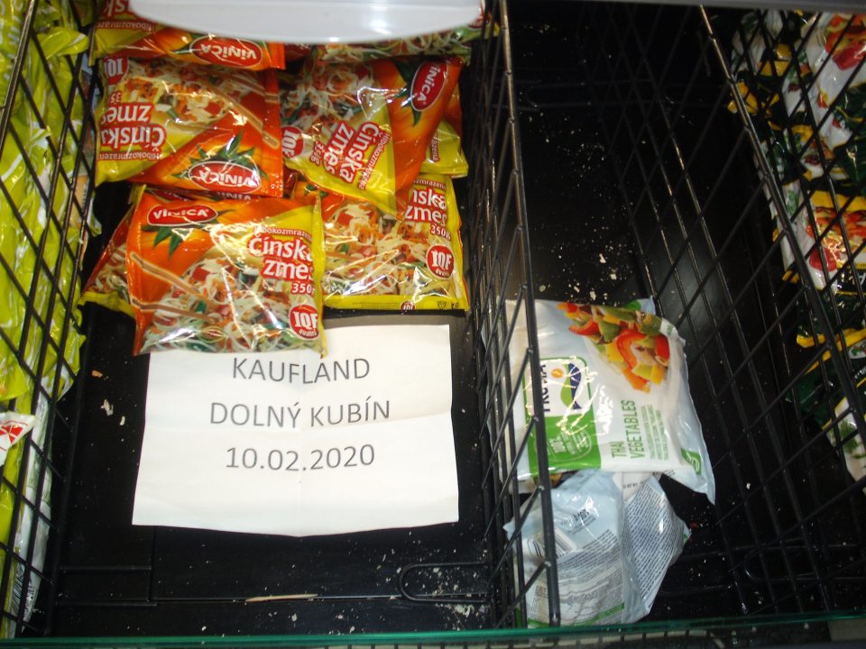 nedodržaná hygiena skladovania potravín