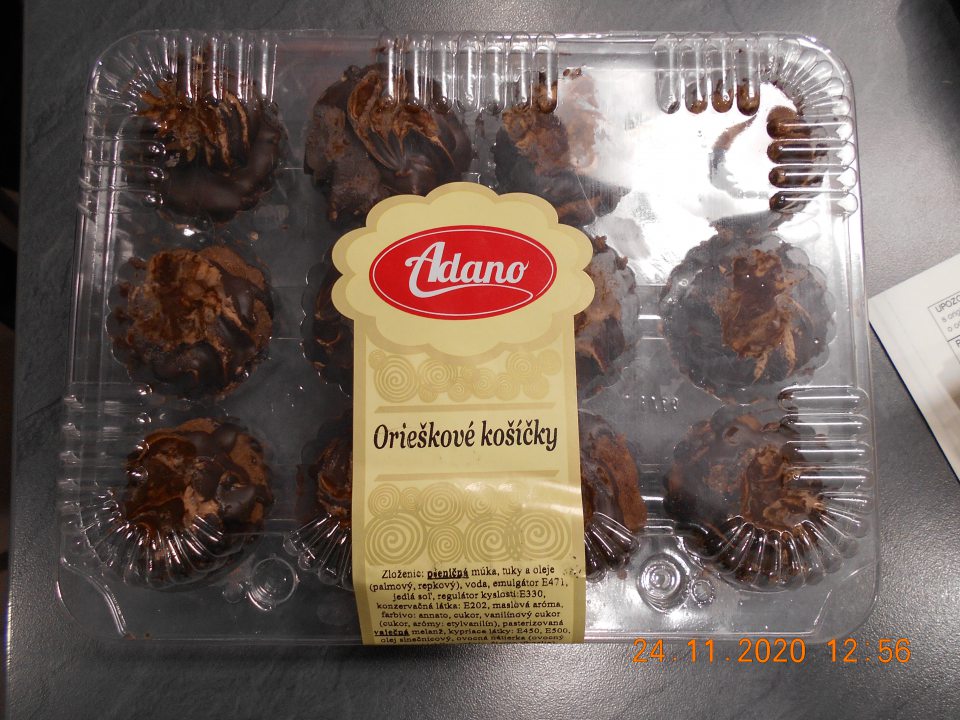  Zistený chýbajúci opisný názov u jedného druhu potravinárskeho výrobku.