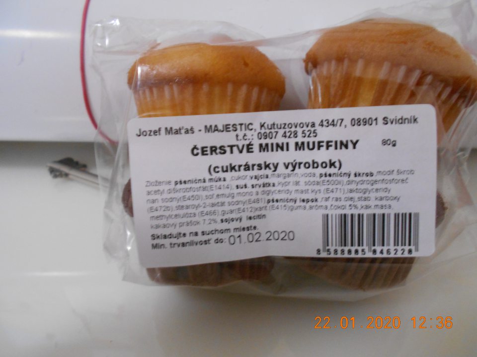 Zistené uvádzanie do obehu potravinárskeho výrobku, u ktorého bolo zistené používanie skratiek v označení.