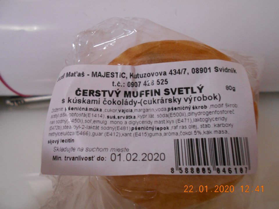 Zistené uvádzanie do obehu potravinárskeho výrobku, u ktorého bolo zistené používanie skratiek v označení.