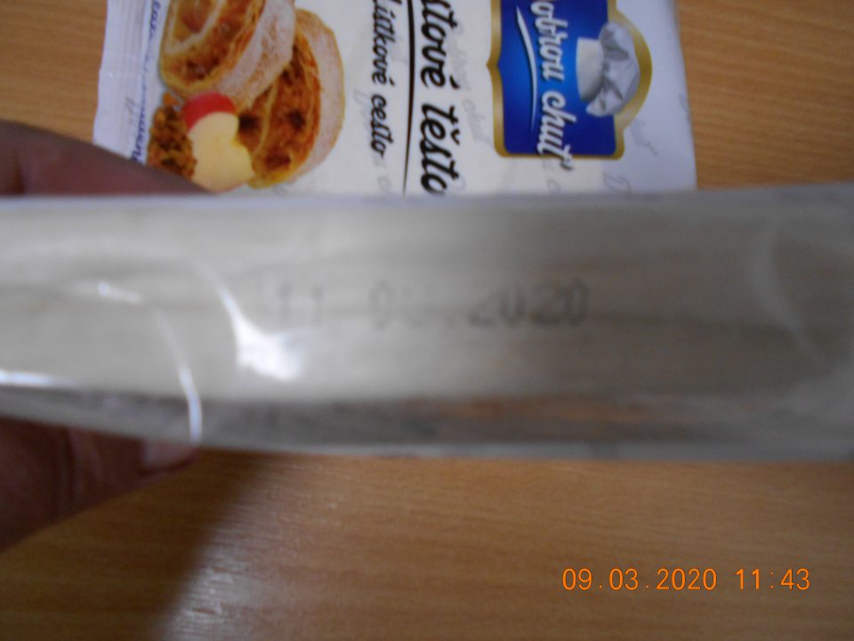 Nedostatočne označený 1 výrobok - ľahko stierateľný údaj o DMT.