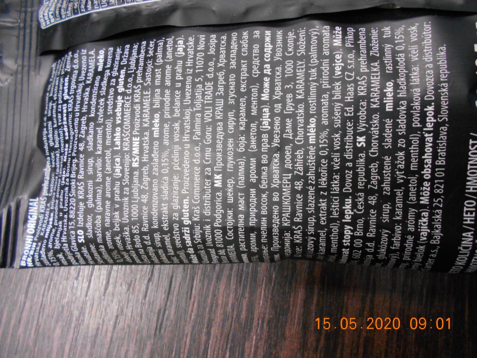 e je uvedená názov výrobku v štátnom jazyku.