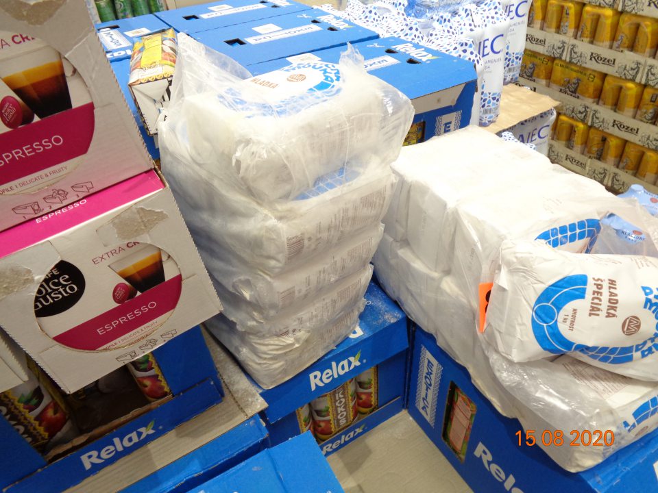 Pšeničná múka hladká špeciál – poškodený originálny obal s rozsypaným obsahom.