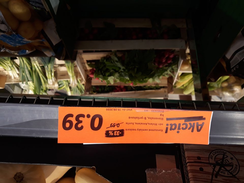 Na cenovke zemiakov boli označené viaceré krajiny pôvodu.