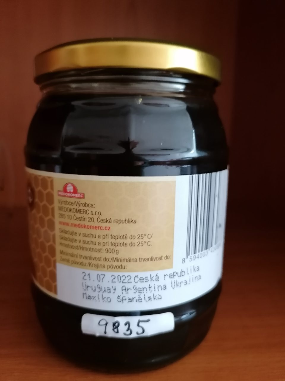 Označenie a merná vodivosť 0,57mS/cm (limit 0,8) nie je v súlade s Vyhláškou SR č.41/2012