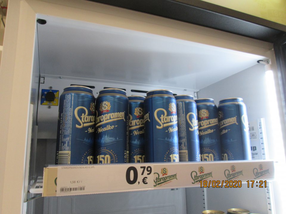 1.Staroprameň nealko Pivo nealkoholické svetlé. Pasterizované e 0,5l, 16ks po DS/DMT