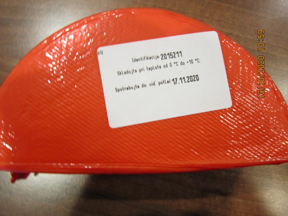 Výrobok s nedostatočným označením. 