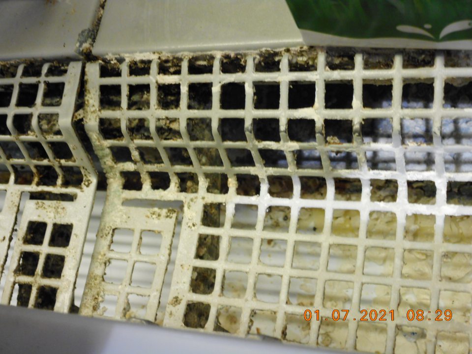 Nesplnenie opatrenia - znečistené chladiace zariadenia