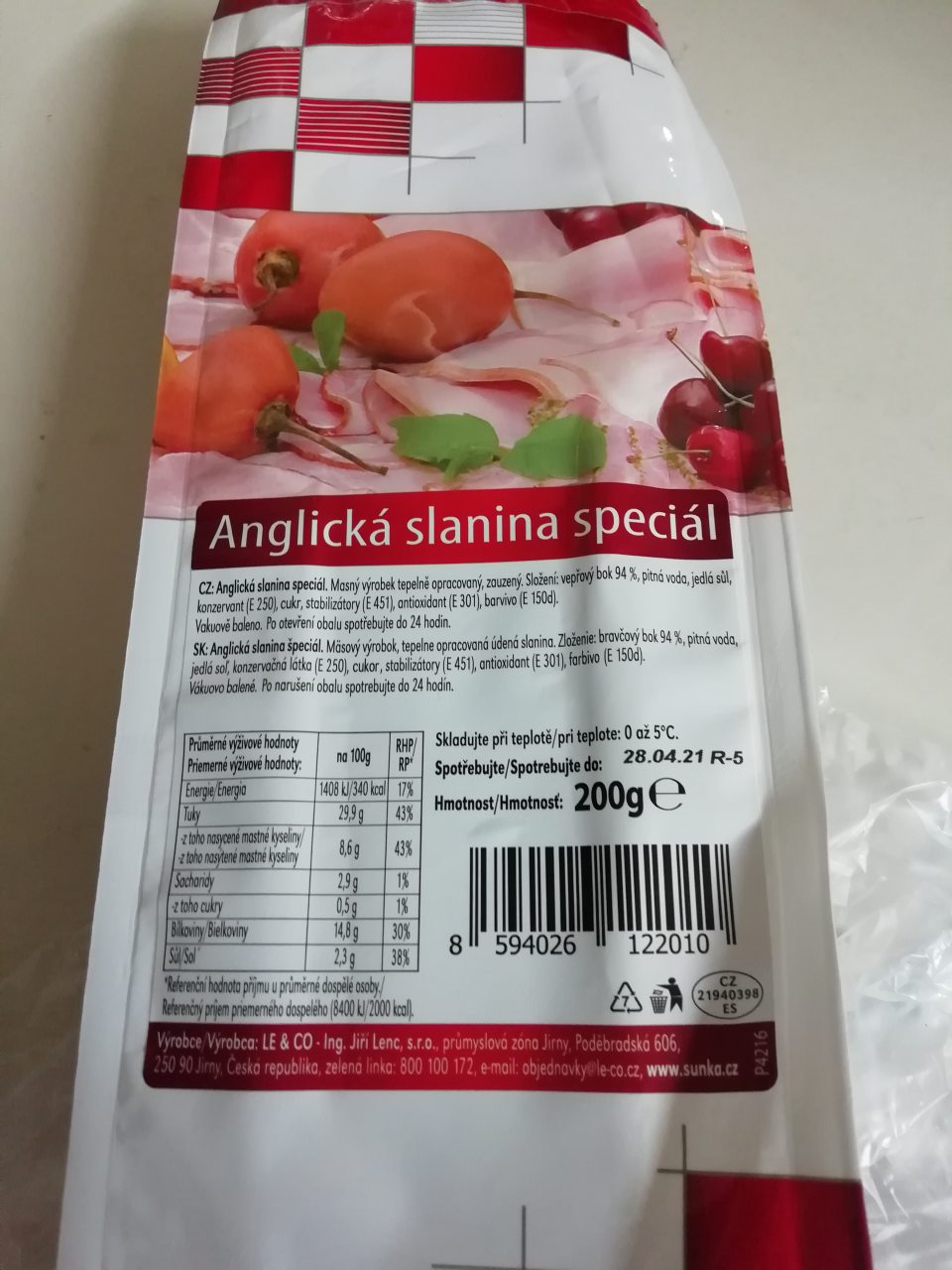 Výrobok po dátume spotreby.