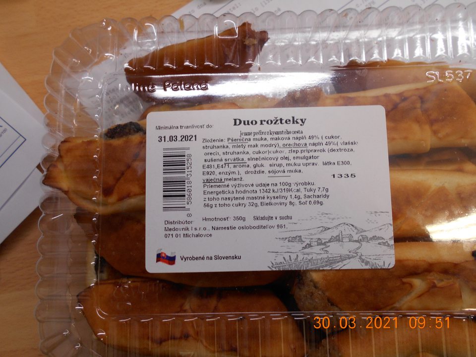 Zistené ponúkanie na predaj jedného druhu potravinárskeho výrobku, u ktorého informácie o zložení nie sú presné, jasné a ľahko zrozumiteľné pre spotrebiteľa- použitie skratiek.