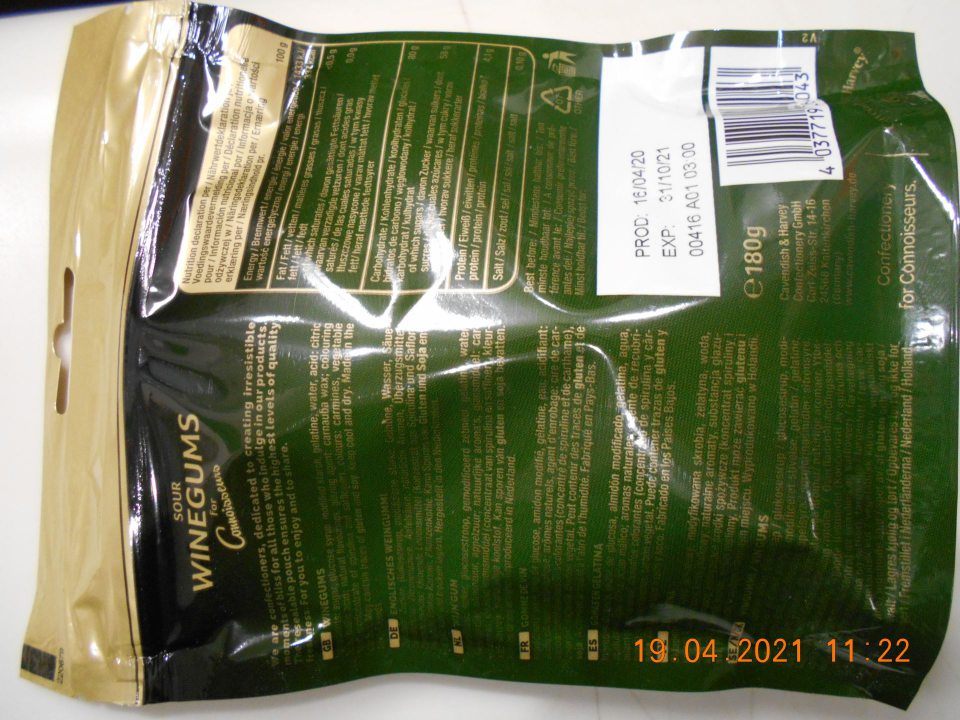 Zistené uvádzanie do obehu jedného druhu potravinárskeho výrobku u ktorého v jeho označení chýbali povinné údaje v kodifikovanej forme štátneho jazyka. 