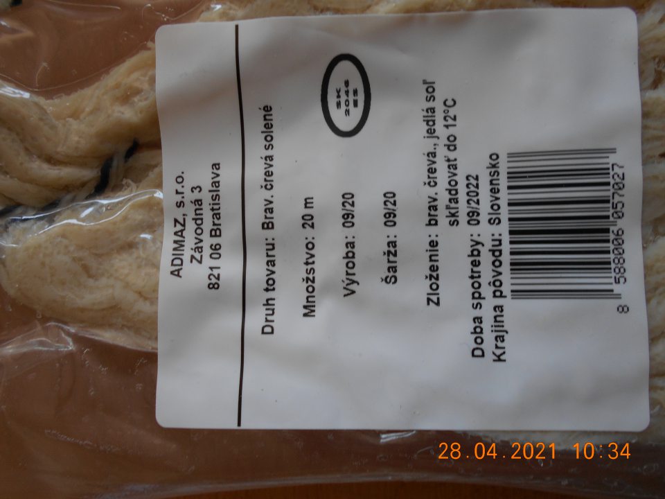 Zistené uvádzanie do obehu bravčových čriev, nesprávne označených, v označení ktorých boli použité skratky.