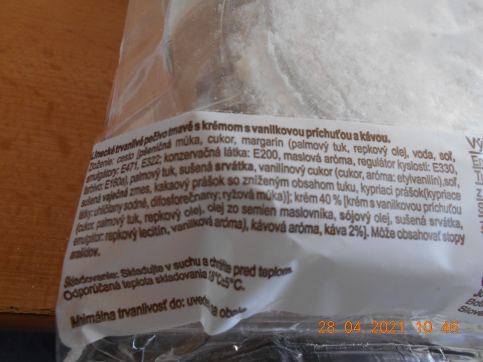 Zistené ponúkanie na predaj piatich druhov pekárskych výrobkov, nesprávne označených, u ktorých v ich zložení bola uvedená zložka emulgátor: E322 bez presného odkazu na názov látky, spôsobujúcej alergie alebo neznášanlivosť- sójový lecitín.