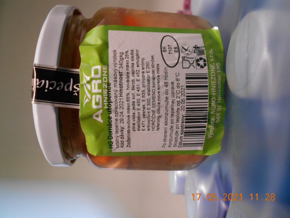  Zistené uvádzanie do obehu jedného druhu mäsového výrobku, predávaného v náleve,u ktorého nebol uvedený pevný podiel po odkvapkaní.