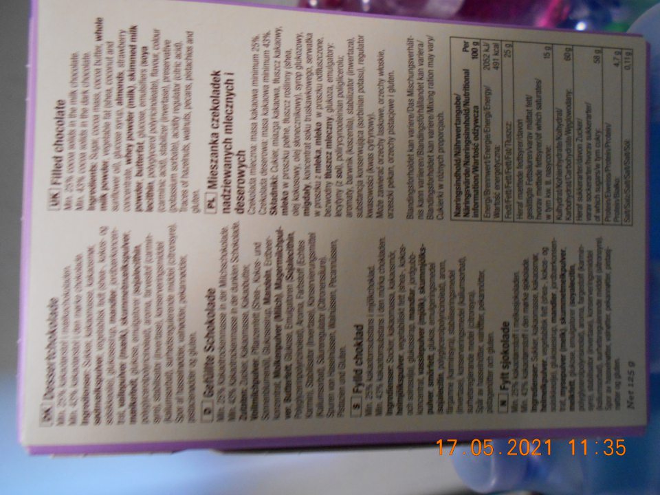  Zistené ponúkanie na predaj jedného druhu potravinárskeho výrobku, u ktorého chýbali akékoľvek údaje v štátnom jazyku.