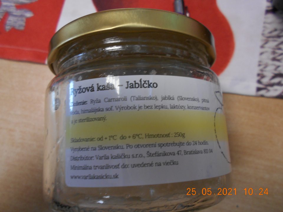  Chýbajúci údaj o množstve zložky, vyskytujúcej sa v názve u jedného druhu potravinárskeho výrobku. 