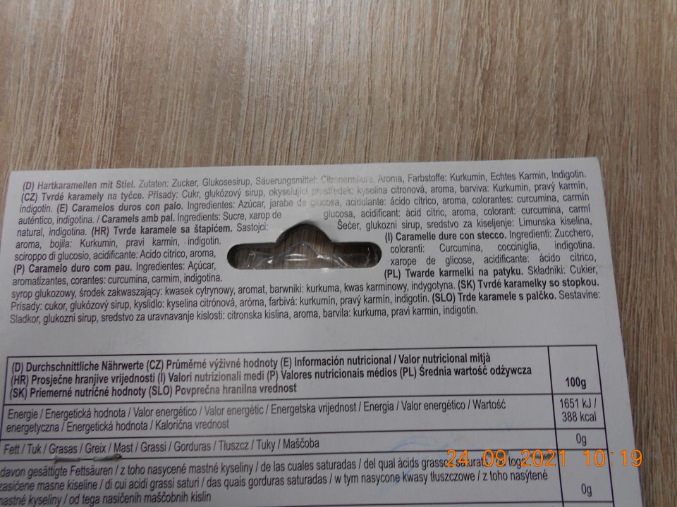 6 druhov nedostatkov v označení 20 druhov výrobkov:adresa PPP nie jue uvedená v št. jazyku, nesprávne slovné spojenia vo výživových údajoch, nesprávne slovné spojenie:prísady-zloženie, nesprávne uvedená kategória prídavných látok, požité skratky a nezrozumiteľné výrazy.