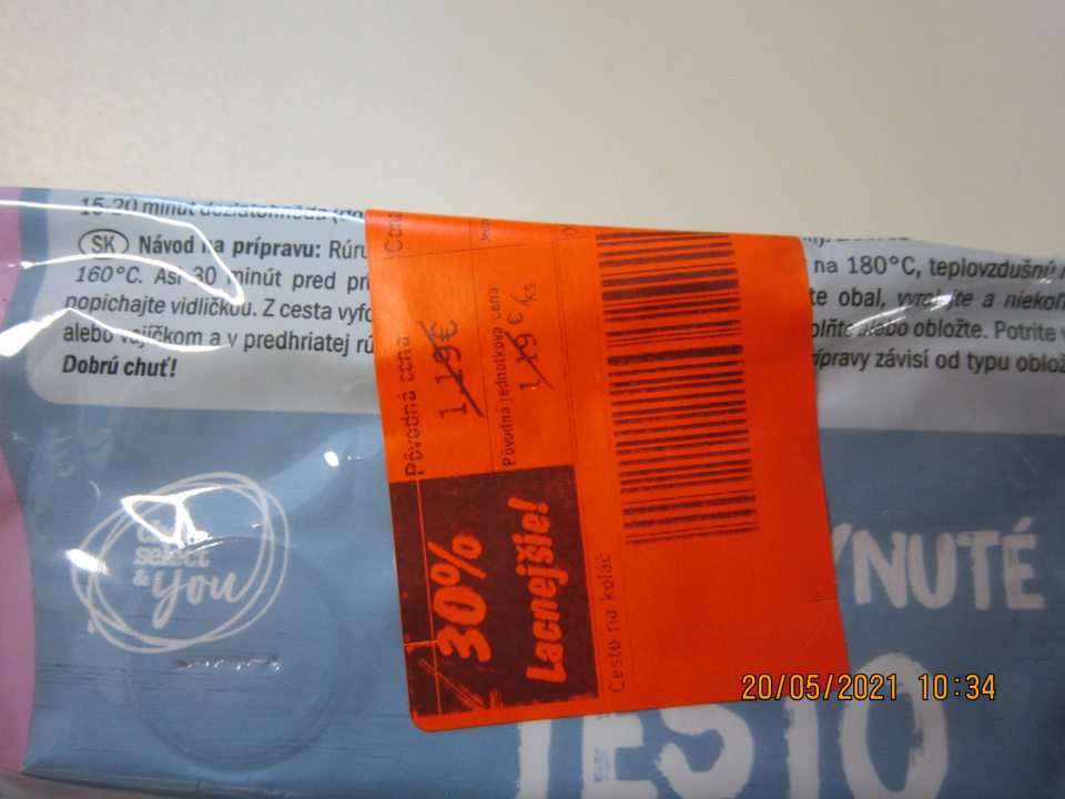 Kysnuté cesto chladené 400 g  – na etikete výrobku prekrytý povinný údaj – návod na prípravu.